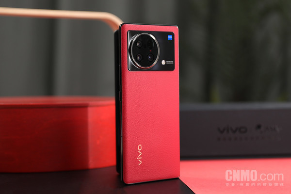 讓一部分人先看懂2023：折疊手機(jī)搶占C位 有幾分勝算