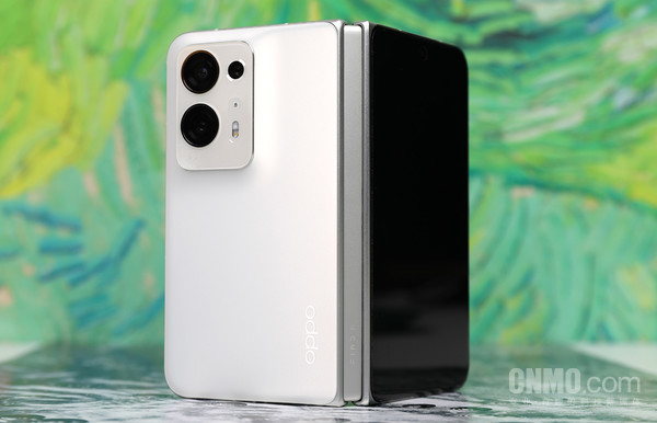 讓一部分人先看懂2023：折疊手機(jī)搶占C位 有幾分勝算