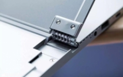 筆記本轉(zhuǎn)軸決定了屏幕與主機(jī)的轉(zhuǎn)軸耐用與否，轉(zhuǎn)軸扭力測試必不可少