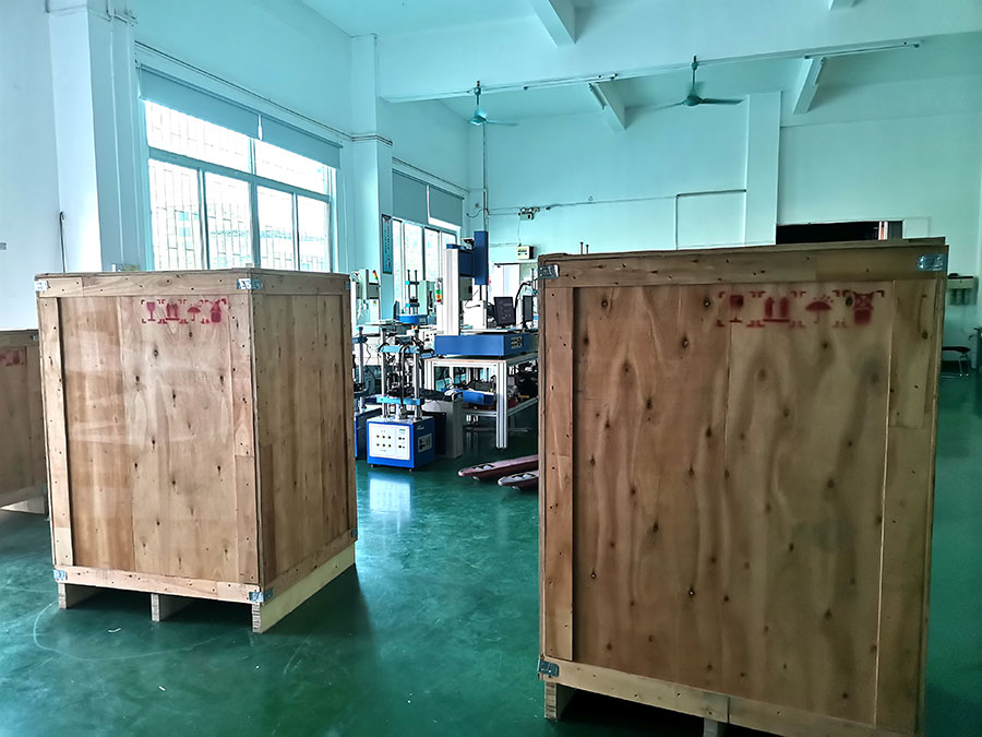 高精度荷重位移曲線試驗機(jī)發(fā)貨客戶處(圖1) 高精度荷重位移曲線試驗機(jī)發(fā)貨客戶處(圖1)